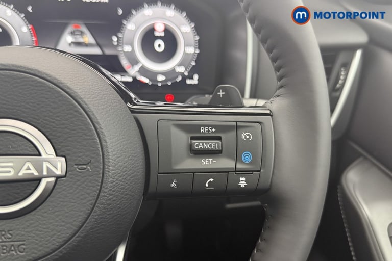 2025 Nissan Qashqai 1.3 DiG-T MH 158 N-Connecta [Glass Rf] 5dr Xtronic SUV Petrol Automatic