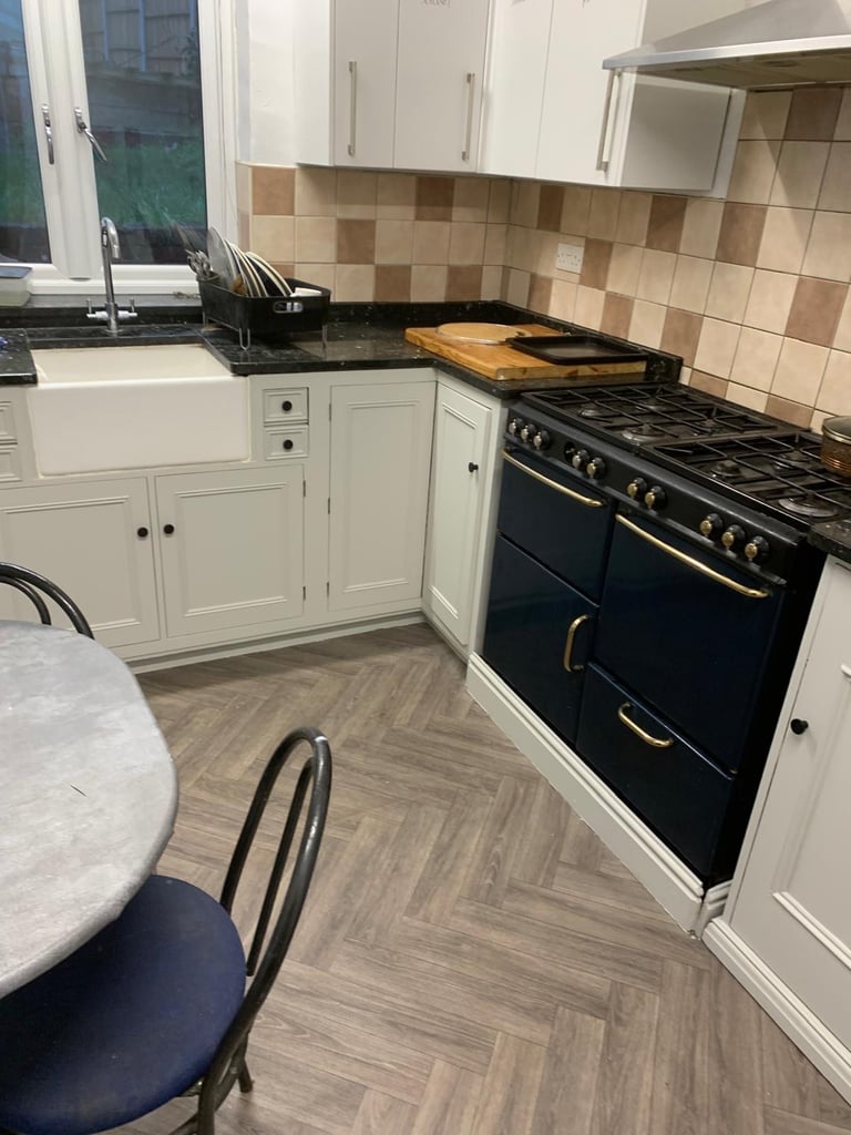 Single Room in City Centre