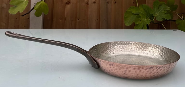 VINTAGE FRENCH COPPER FRYING PAN, 24cm, SBS GRANDE CUISINE FABRICATION FRANCAIS - WILL POST!