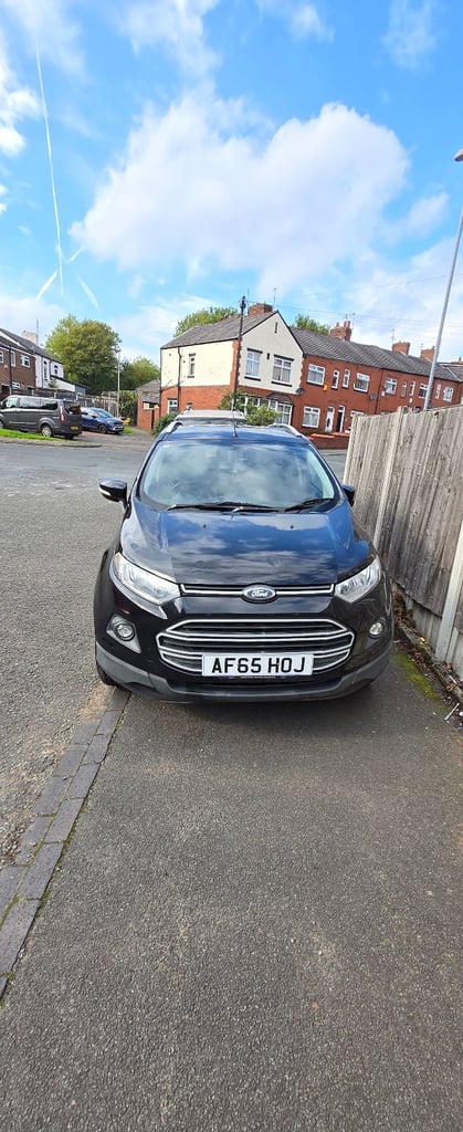 Ford, ECOSPORT, Hatchback, 2015, Manual, 999 (cc), 5 doors