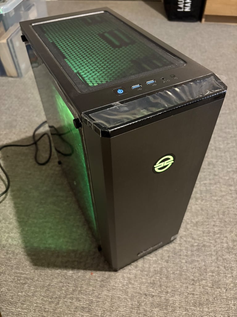 image for Desktop Mid Tower - PC specialist 