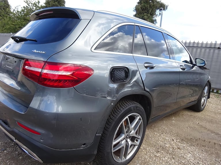 2018 67 REG MERCEDES BENZ GLC 250 D 4MATIC AMG LINE DIESEL AUTO DAMAGED SALVAGE