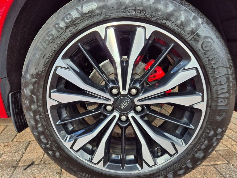 2022 Ford Kuga 2.5 EcoBoost Duratec 14.4kWh ST-Line X CVT Euro 6 (s/s) 5dr HATCHBACK Petrol/Elect...