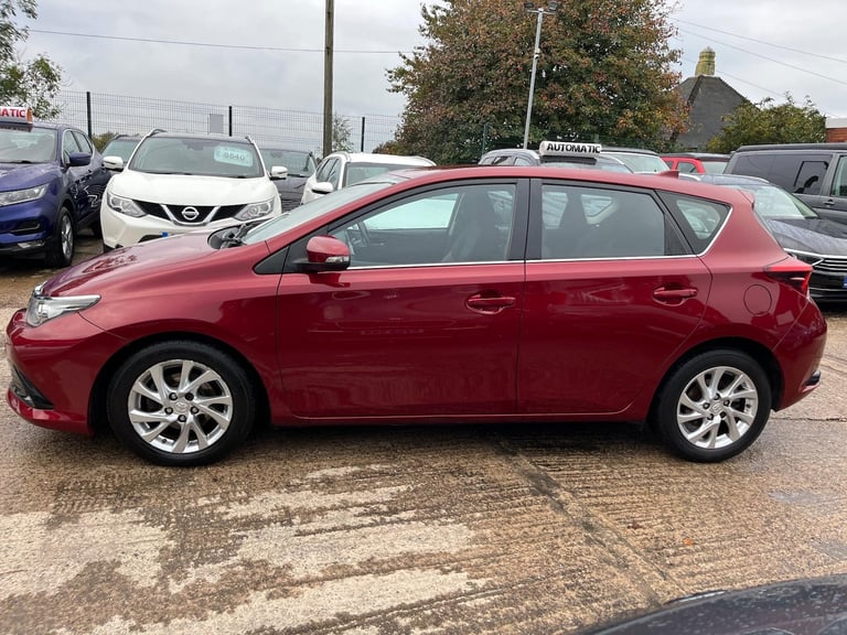 2017 Toyota Auris 1.6 D-4D Business Edition Euro 6 (s/s) 5dr (Safety Sense) HATCHBACK Diesel Manual