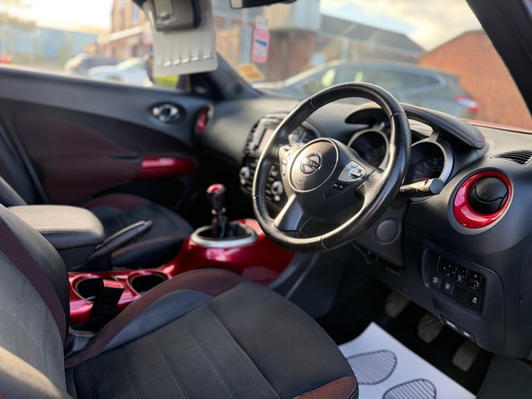 2017 Nissan Juke 1.2 DiG-T N-Connecta 5dr HATCHBACK Petrol Manual