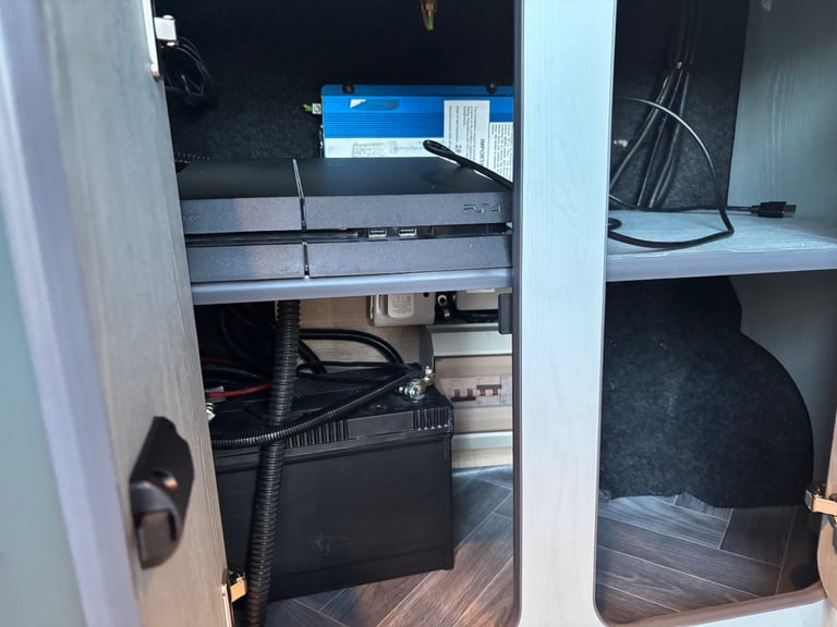 Volkswagen, TRANSPORTER, Panel Van, 2016, Manual, 1968 (cc)