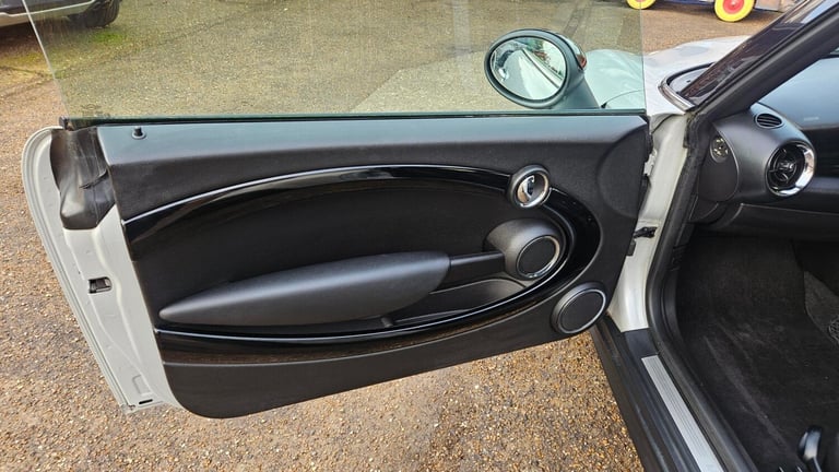 2012 MINI Hatch 1.6 Cooper Soho 3dr HATCHBACK Petrol Manual