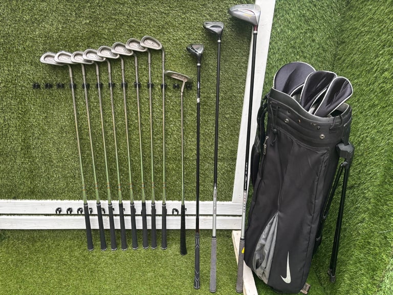 PING Eye 2 + Wilson Deep Red + Odyssey Set (4–SW) UK delivery available