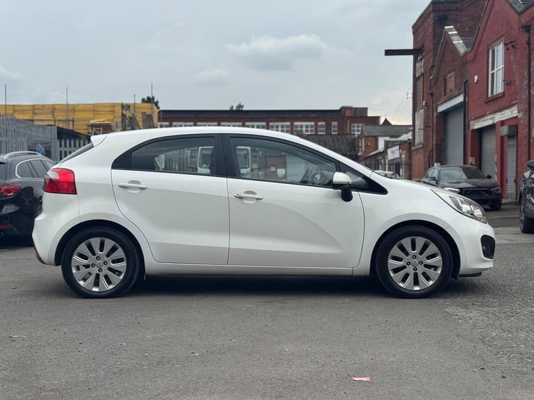 2011 Kia Rio 1.25 2 Euro 5 5dr HATCHBACK Petrol Manual