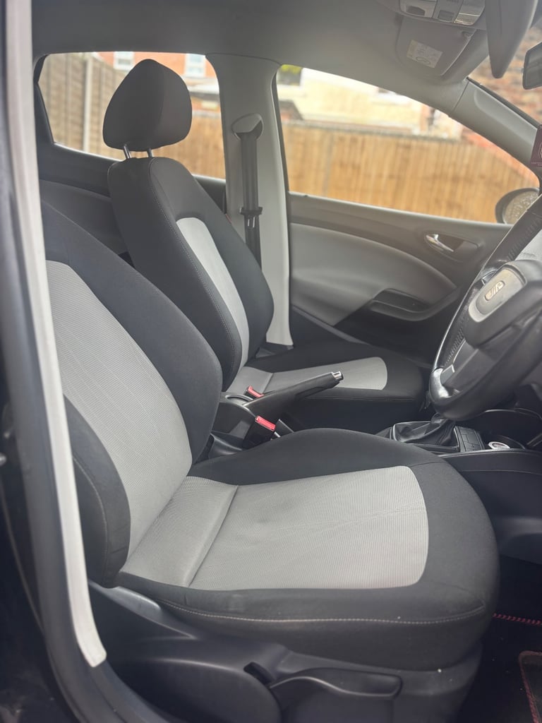 Seat, IBIZA, Hatchback, 2015, Manual, 1390 (cc), 5 doors