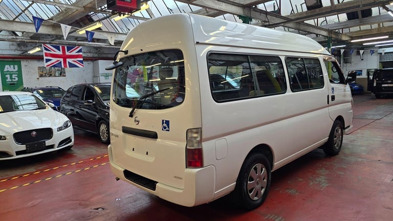  Nissan Elgrand Caravan twin mobility Chair auto lift Petrol Automatic