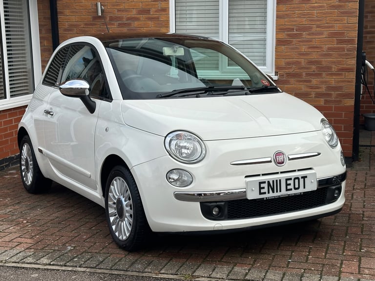 Low Miles! Fiat, 500, Hatchback, 2011, Manual, 1242 (cc), 3 doors