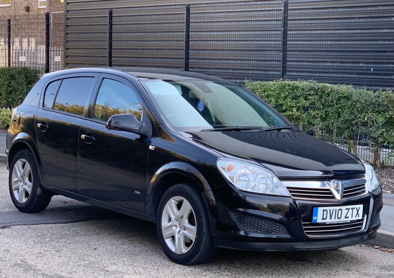 2010 Vauxhall Astra 1.4i 16V Active 5dr HATCHBACK Petrol Manual
