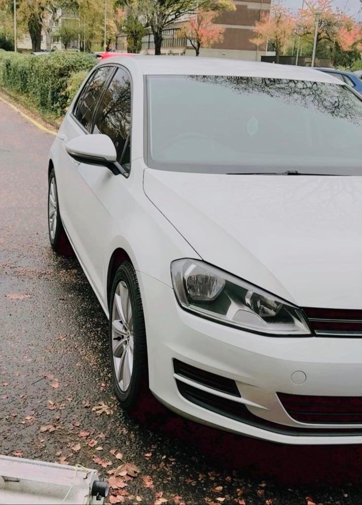 Volkswagen, GOLF, Hatchback, 2016, Manual, 1197 (cc), 5 doors