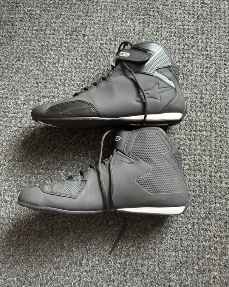 Alpinestars boots