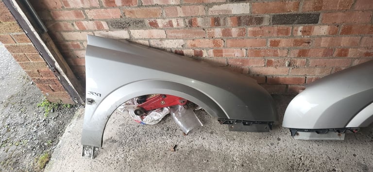VAUXHALL VECTRA C CAR PARTS wheels tireswings doors ecu kit etc 