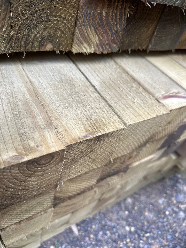 3x3 4x4 fence posts wood  gravel board