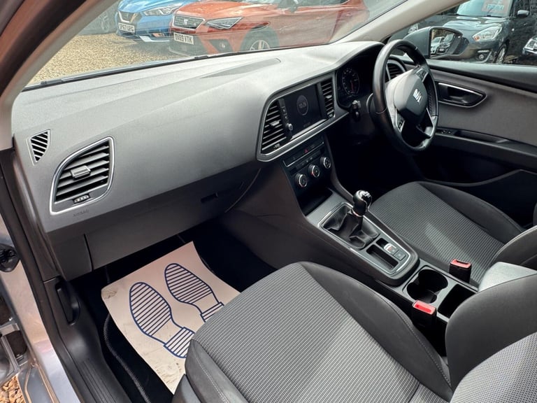 2018 SEAT Leon 1.2 TSI SE Dynamic Technology Euro 6 (s/s) 5dr HATCHBACK Petrol Manual
