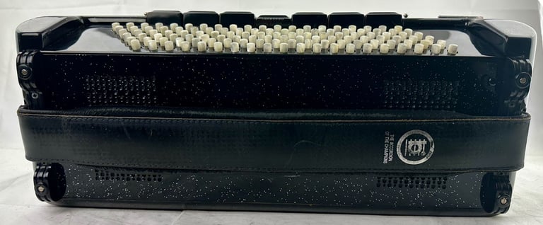 Borsini Vienna 414 Musette - 4 Voice Top Quality Italian Piano Accordion