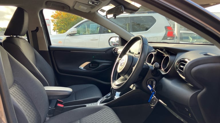 2023 Toyota Yaris 1.5 Hybrid Design 5dr CVT Hybrid Hatchback Hatchback Hybrid Automatic