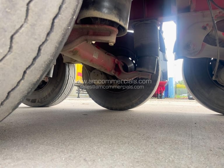 LAWRENCE DAVID 4300MM CURTAINSIDE TRAILER 