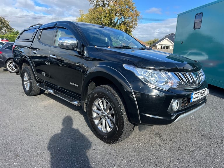 2016 Mitsubishi L200 Double Cab DI-D 178 Warrior 4WD PICK UP DIESEL Manual