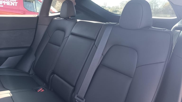  Tesla Model Y (Dual Motor) Long Range Auto 4WDE 5dr Electric Automatic