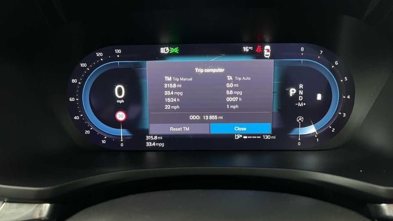 2022 Volvo V60 Core, B3 mild hybrid, Petrol ESTATE Petrol/Electric Hybrid Automatic