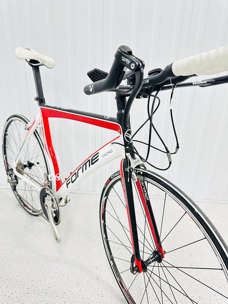 FORME ATT1.0 Time Trail Road Bike Size/M  Virtually New Condition