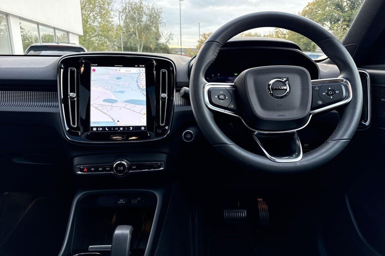 2022 Volvo XC40 2.0 B4 MHEV Ultimate SUV 5dr Petrol Hybrid DCT Auto Euro 6 (s/s) (197 ps) ESTATE ...