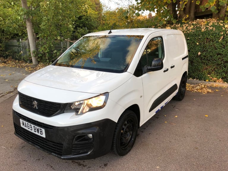 2019 69 Peugeot Partner Professional L1 H1 100 1.5 BlueHDI - NO VAT