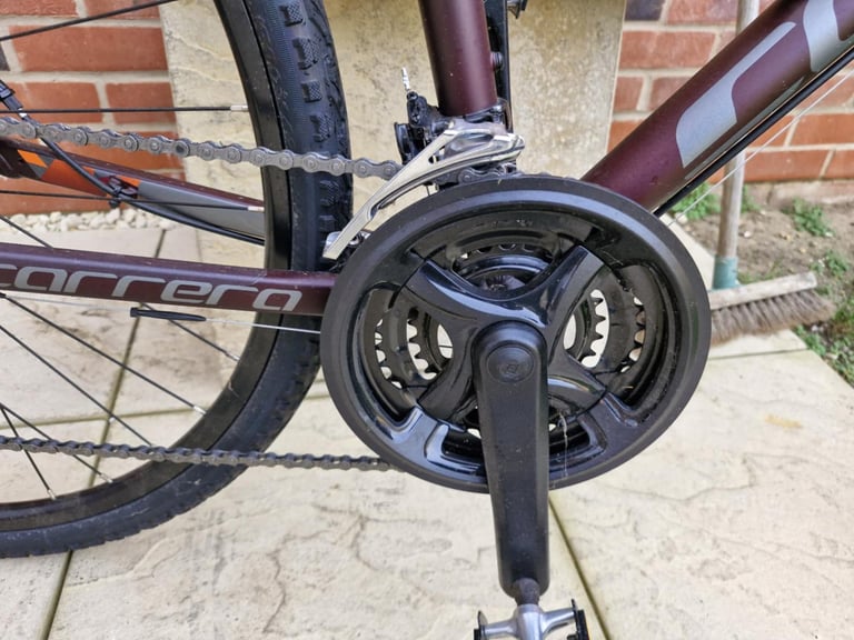 Carrera crossfire hybrid bike