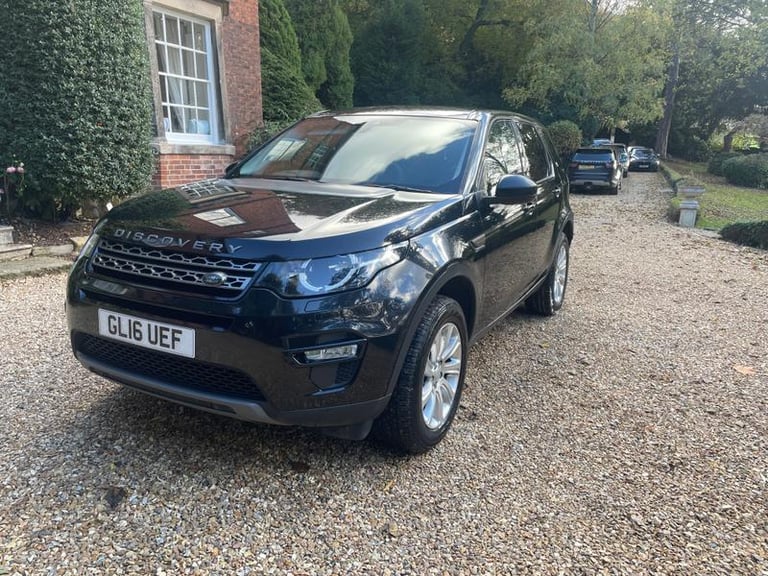 2016 Land Rover Discovery Sport 2.0 TD4 SE Tech SUV 5dr Diesel Auto 4WD Euro 6 (s/s) (180 ps) 7 S...