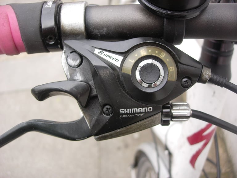 Electric Bike/ Hybrid/ Commuter Bike by Specialized, White, Medium, JUST SERVICED/ CHEAP PRICE!!!