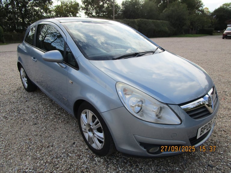 2008 Vauxhall Corsa 1.4i 16V Design 3dr Auto HATCHBACK Petrol Automatic