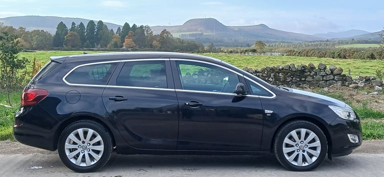 2011 Vauxhall Astra 2.0 Cdti Diesel Estate Automatic 47k FSH