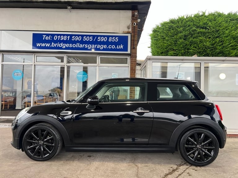 2018 18 MINI HATCH 1.5 COOPER HATCHBACK 3DR PETROL MANUAL EURO 6 (S/S) (136 PS)
