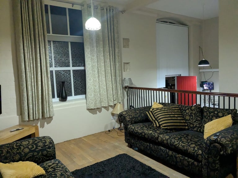 large 2 bedroom apartment 