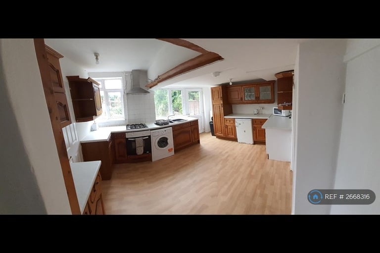 image for 6 bedroom house in Queens Rd, Leicester, LE2 (6 bed) (#2668316)