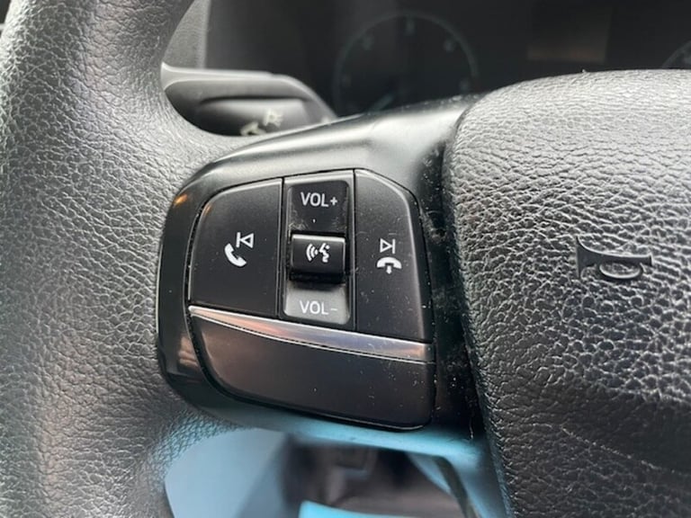 2018 Ford Transit Custom 2.0 TDCi 105ps Low Roof Van PANEL VAN DIESEL Manual