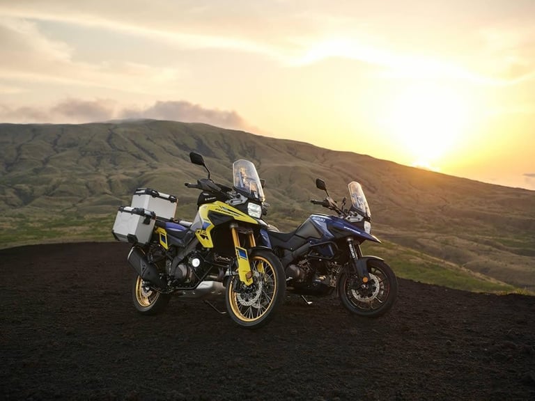 2025 Suzuki DL1050 V-Strom Lux, vstorm save 2410, & 5.9% APR finance