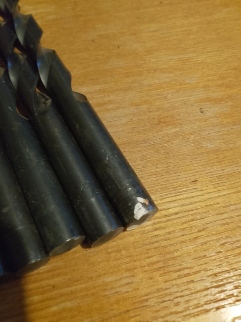 Set of 12 drill bits 6mm-12mm + chuck key 