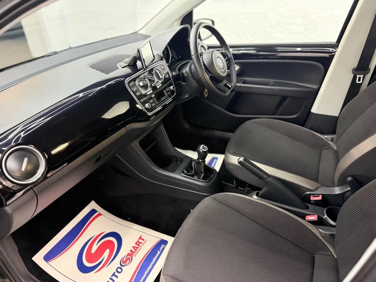2014 Volkswagen 1.0 High UP! Petrol/Manual/5DR