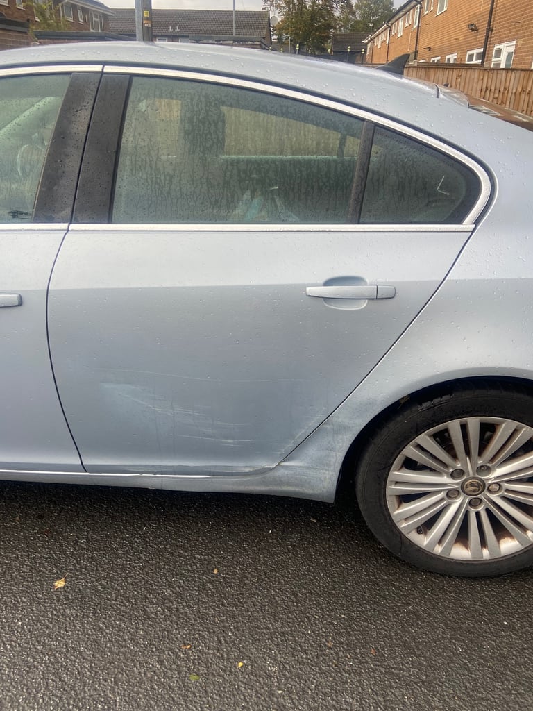 Vauxhall, INSIGNIA, Hatchback, 2014, Manual, 1956 (cc),5 doors - Image 4