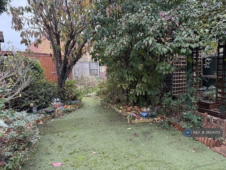 3 bedroom house in Nixon Avenue, Ramsgate, CT12 (3 bed) (#2604713)