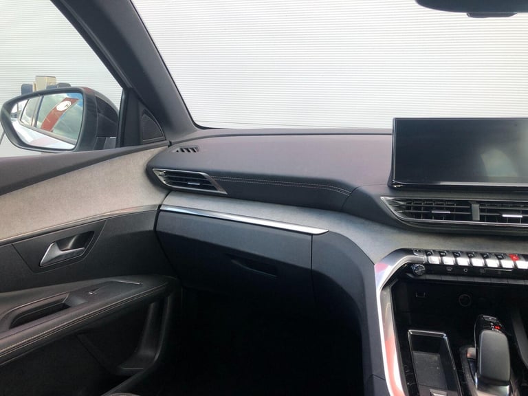 2021 Peugeot 3008 1.6 13.2kWh GT e-EAT Euro 6 (s/s) 5dr HATCHBACK Petrol/Electric Hybrid Automatic