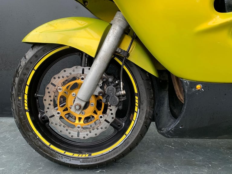 SUZUKI GSX 600F RUNNING PROJECT BIKE HPI CLEAR