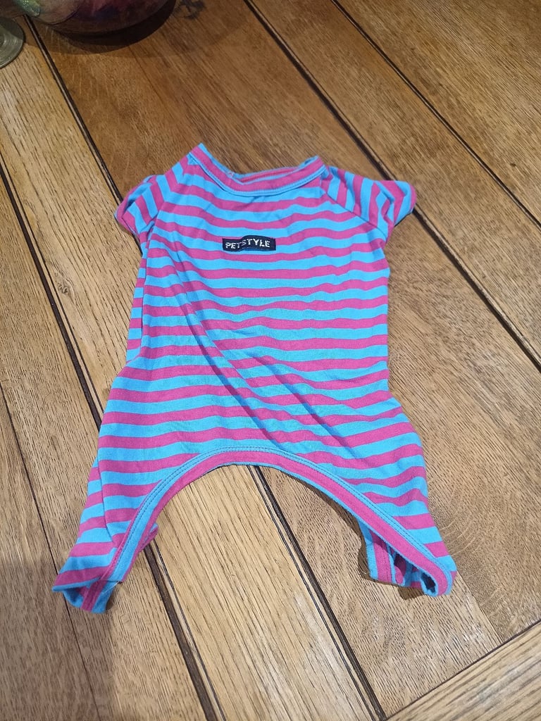 Stretchy Dog Pyjamas (30-40cm from neck to tail).