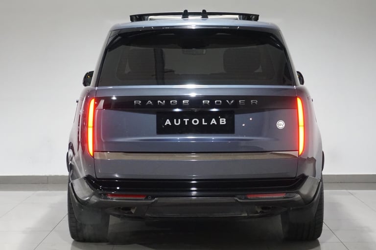 2023 Land Rover Range Rover 3.0 P550e 38.2kWh SV SUV 5dr Petrol Plug-in Hybrid Auto 4WD Euro 6 (s...