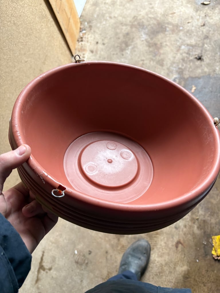Free Pots 